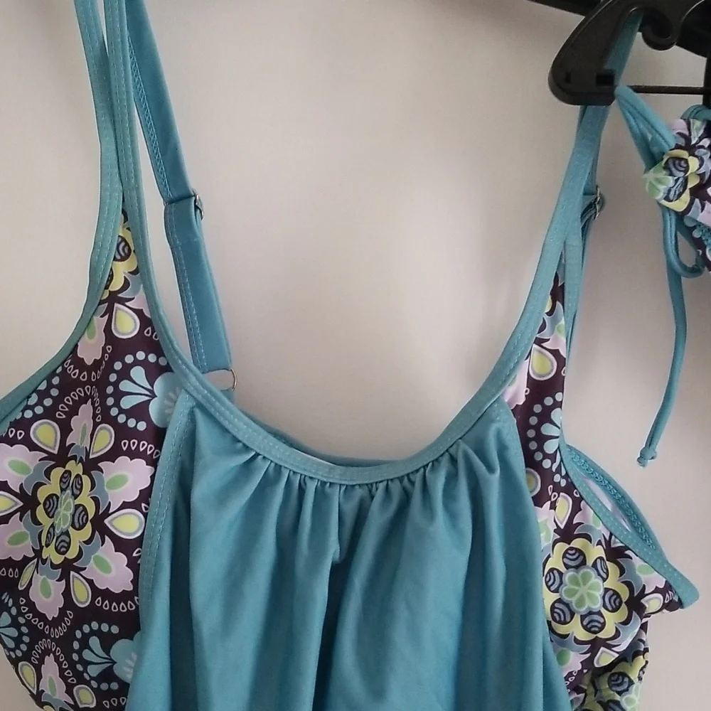 Tankini - Picture 2 of 6